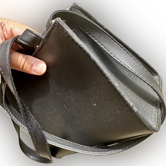 H&M crossbody - Picture 4 of 7